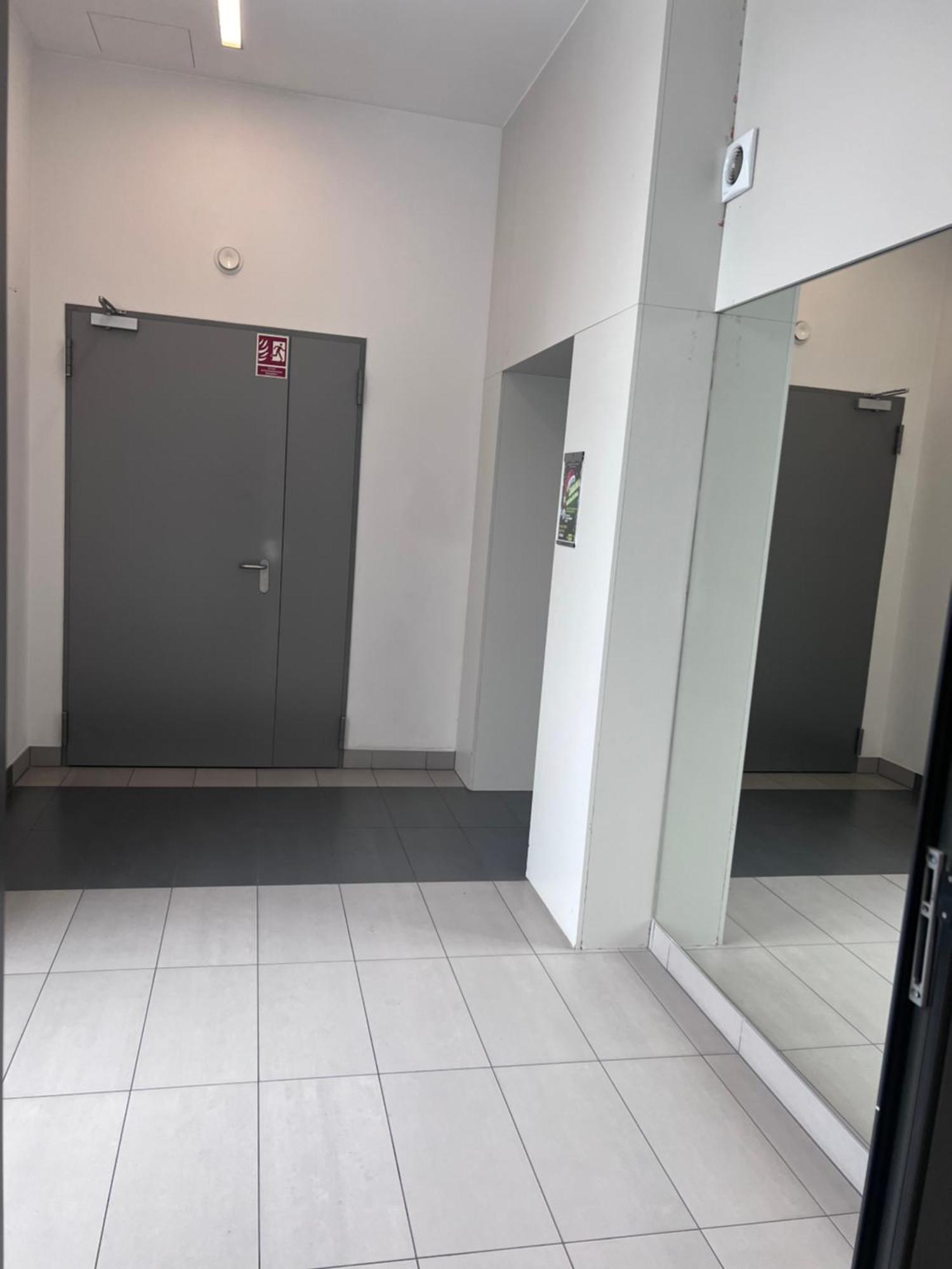 Lake Park Apartament With Free Parking Airport Netflix Διαμέρισμα Βαρσοβία Εξωτερικό φωτογραφία