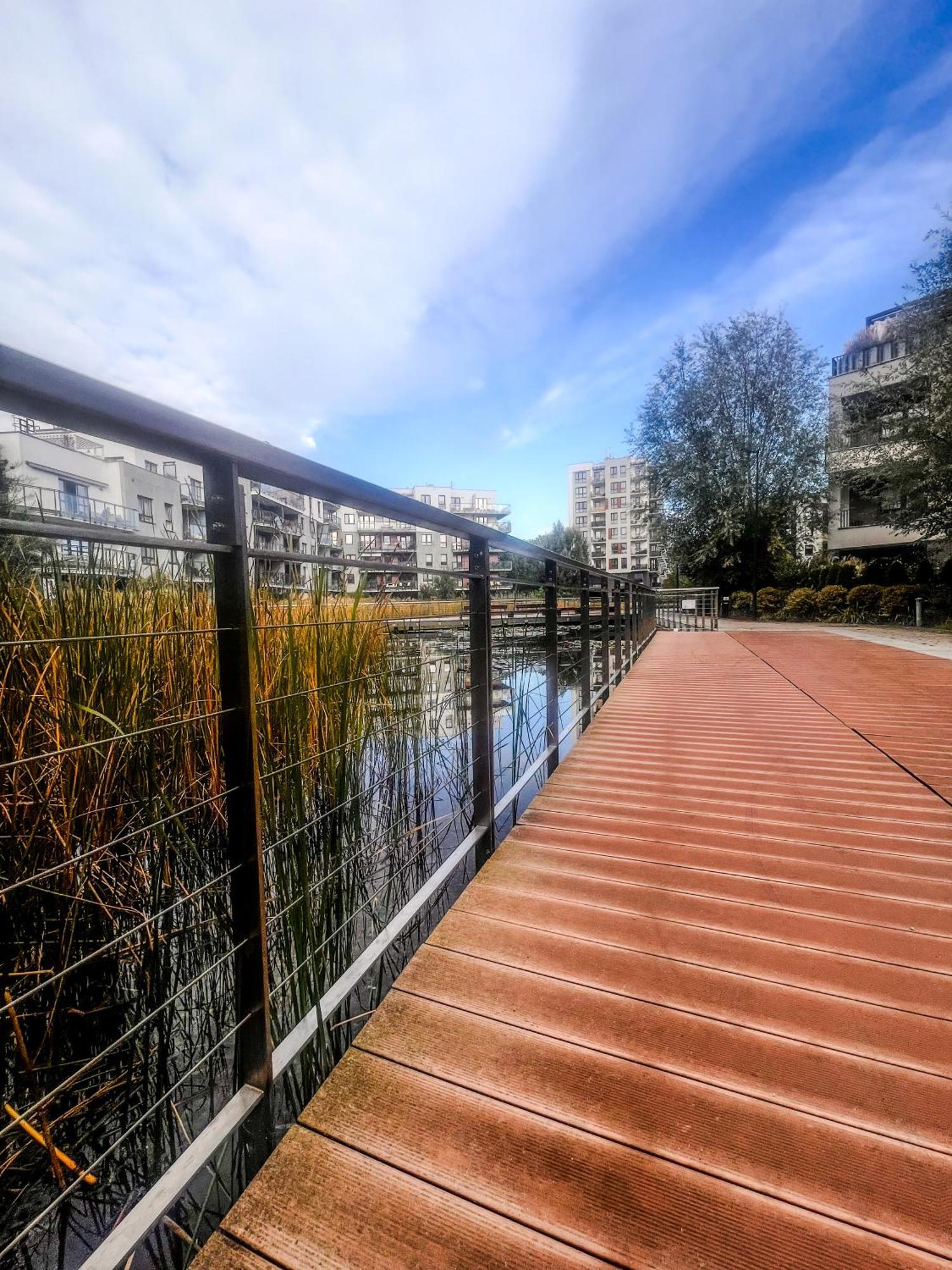 Lake Park Apartament With Free Parking Airport Netflix Διαμέρισμα Βαρσοβία Εξωτερικό φωτογραφία